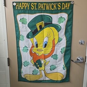 LOONEY TUNES TWEETY ST PATRICKS DAY PATS SHAMROCK IRISH LARGE YARD FLAG 43" X 29